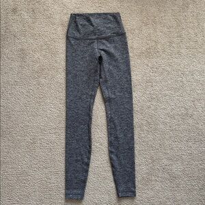 Lululemon leggings align 28" Women’s Size 2 Gray
